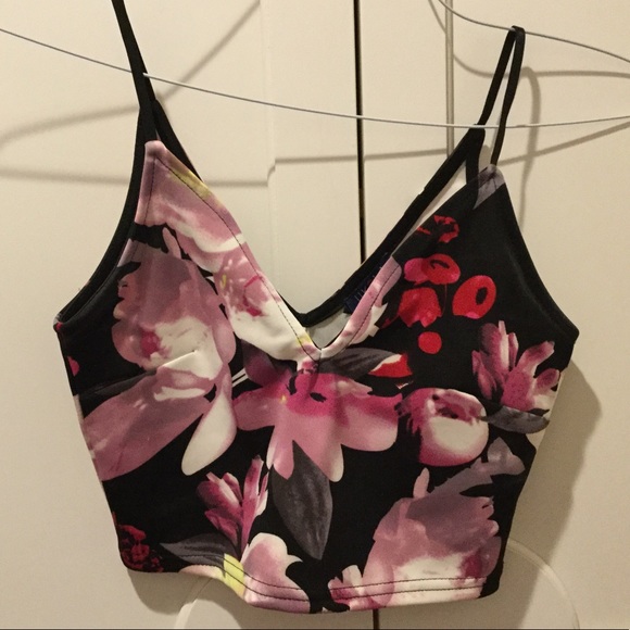 UK2LA Tops - Floral Crop Nylon Tank